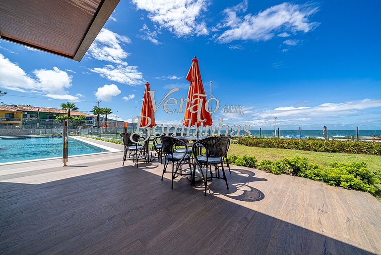 Apartamento 3 suítes beira-mar em Bombas