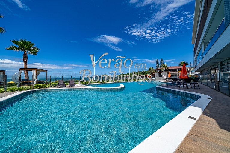 Apartamento 3 suítes beira-mar em Bombas