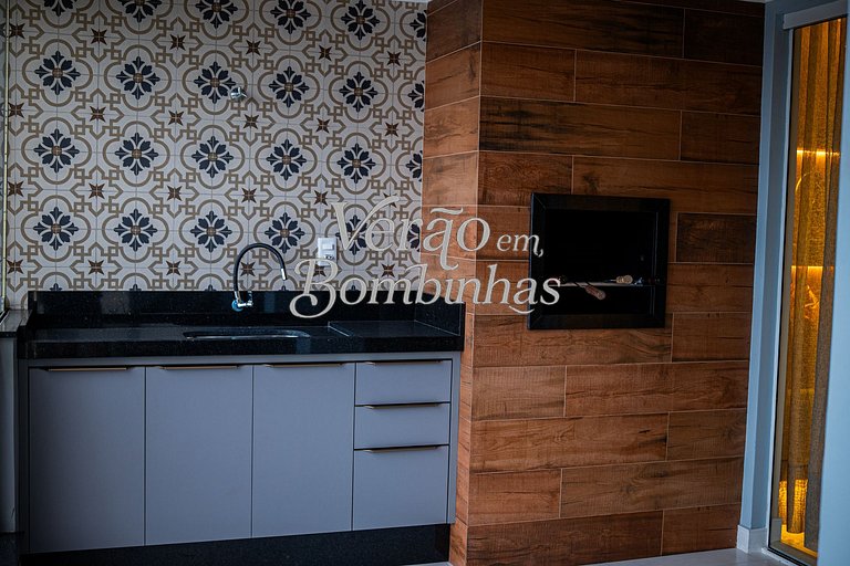 Apartamento 3 quartos na avenida de Bombas
