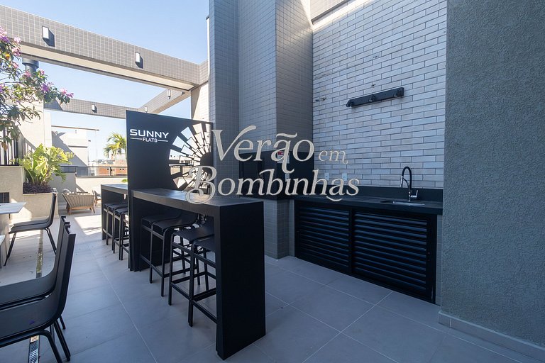 Flat para casal na praia de Bombas