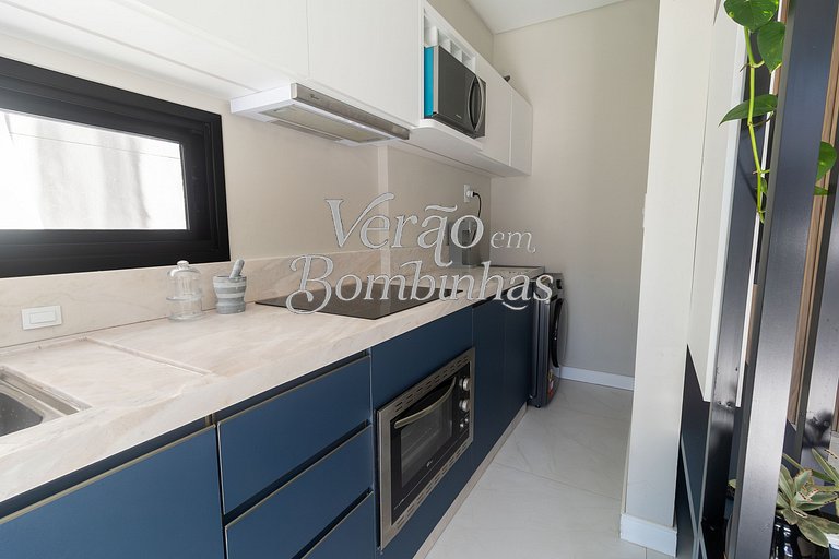 Flat para casal na praia de Bombas