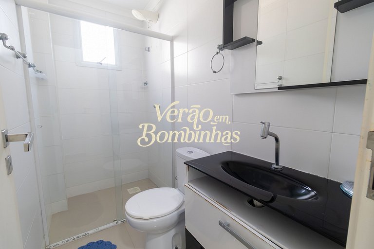 Dos habitaciones matrimoniales para familia en Bombas