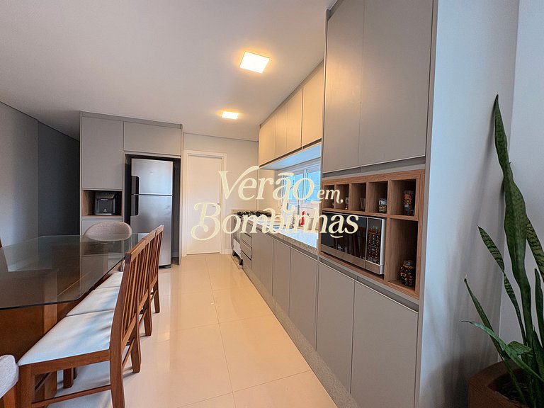 Amplio apartamento con 3 suites en Mariscal