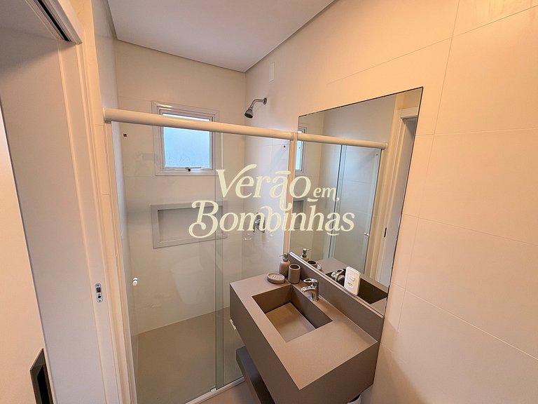 Amplio apartamento con 3 suites en Mariscal