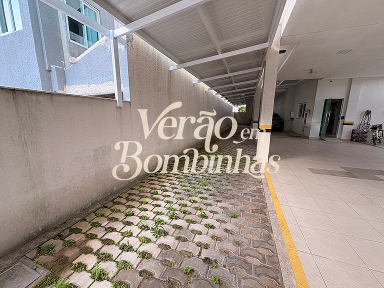 Amplo apartamento 2 suítes em Mariscal