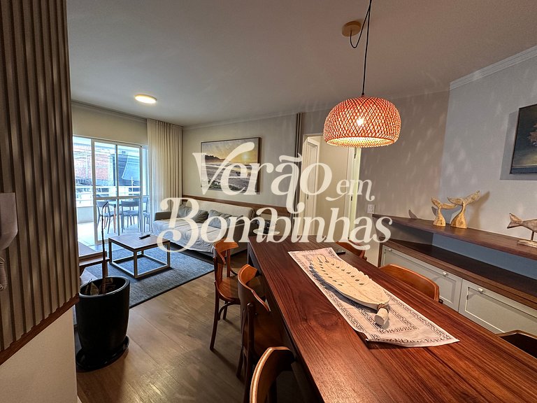Apartamento a 100 metros da praia de Mariscal