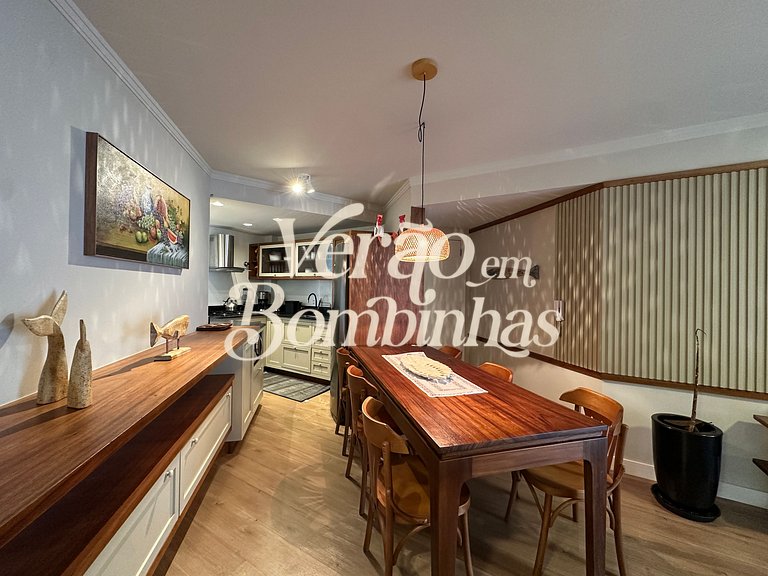 Apartamento a 100 metros da praia de Mariscal