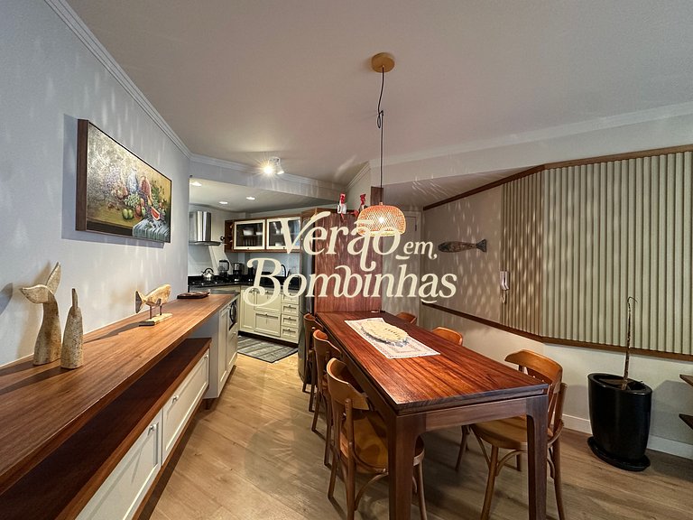 Apartamento a 80 metros da praia de Mariscal