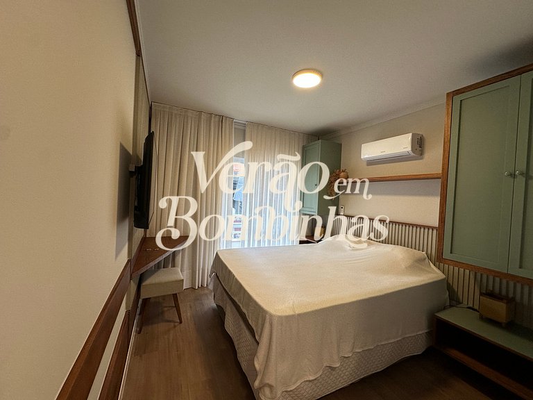 Apartamento a 100 metros da praia de Mariscal