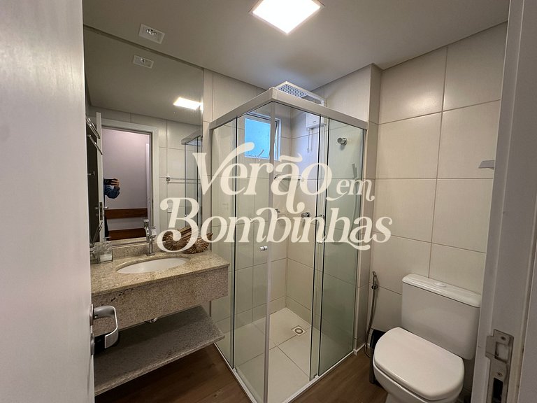 Apartamento a 100 metros da praia de Mariscal