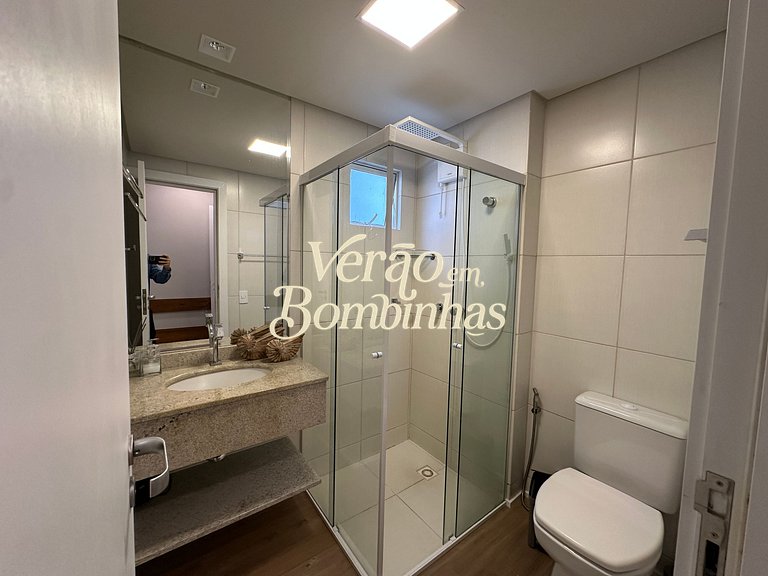 Apartamento a 80 metros da praia de Mariscal