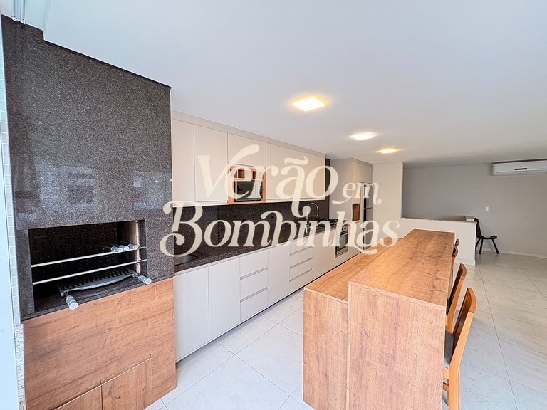 Duplex em Mariscal com piscina