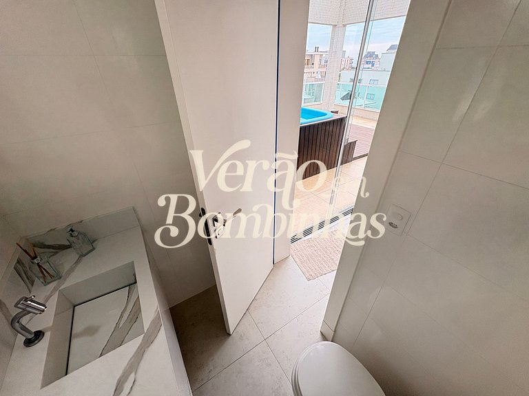 Duplex em Mariscal com piscina
