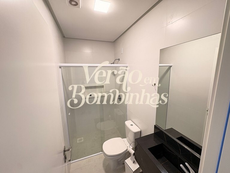 Duplex no centro de Mariscal com piscina privativa