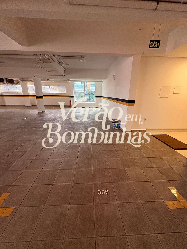 Duplex no centro de Mariscal com piscina privativa