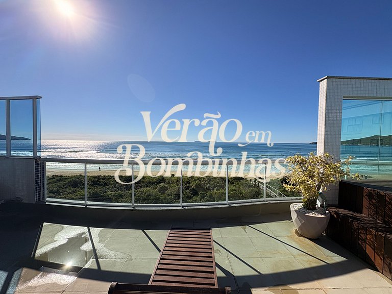 Duplex frente mar em Mariscal