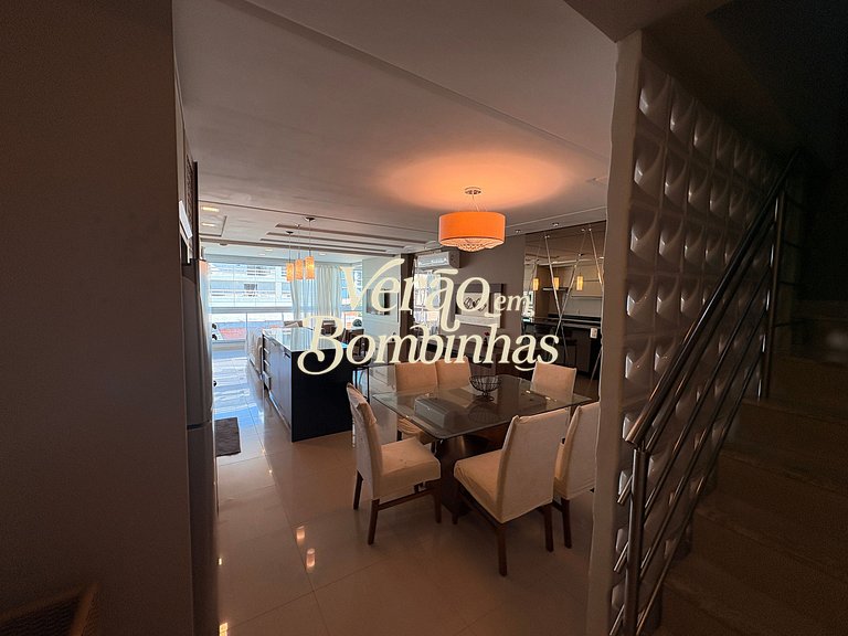 Duplex lateral mar em Mariscal