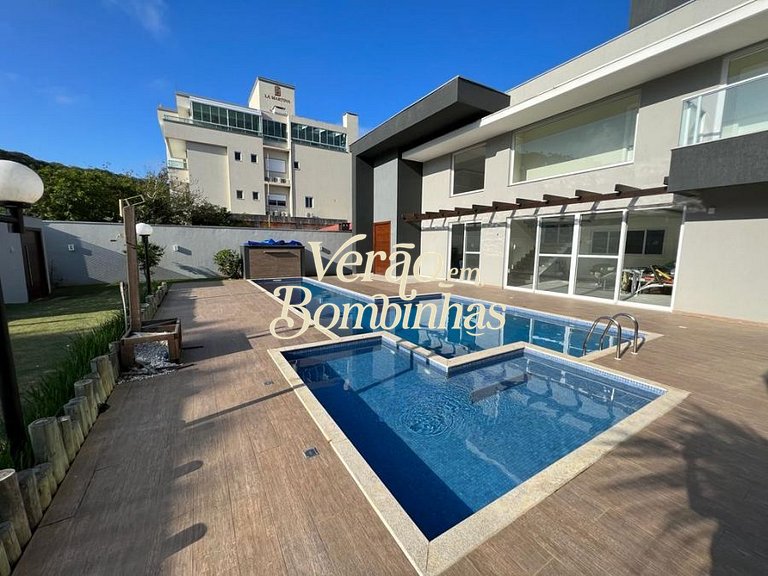 Casa Mariscal 12 pessoas com piscina