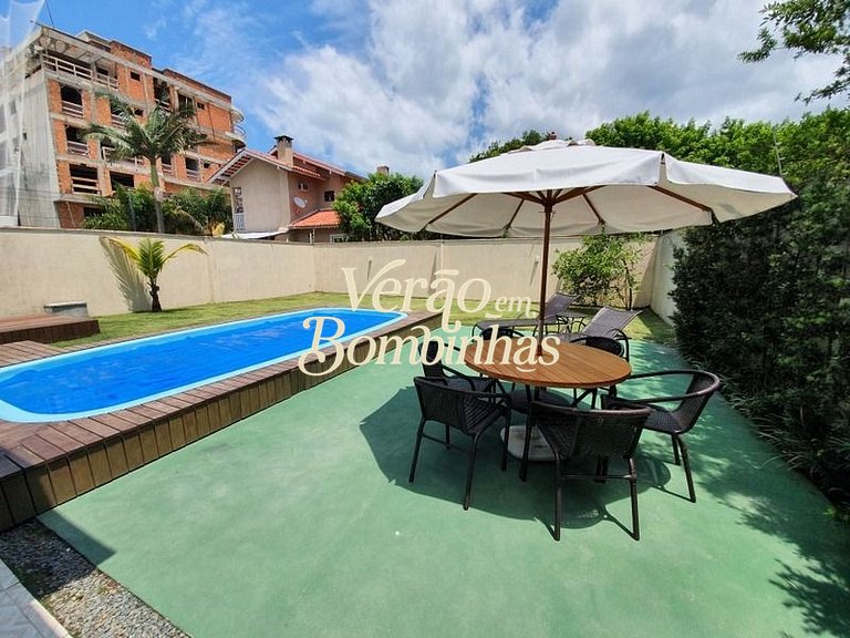 Casa 3 quartos com piscina em Mariscal