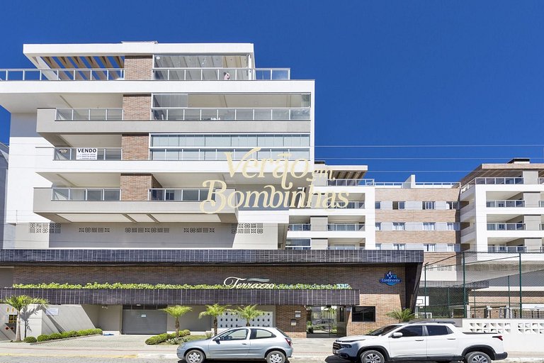 Apartamento em condomínio completo