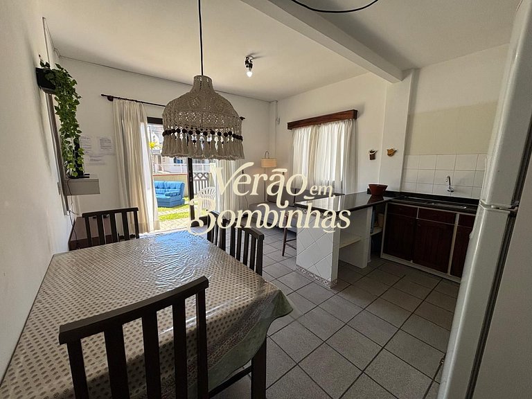 Apartamento com 1 quarto na avenida de Bombas