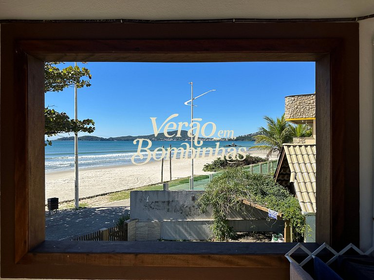 Casa Frente Mar Bombas