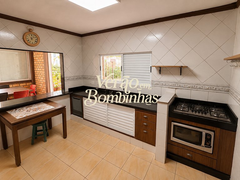 Casa Frente Mar Bombas