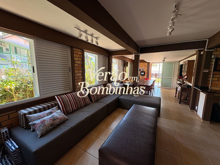 Casa Frente Mar Bombas