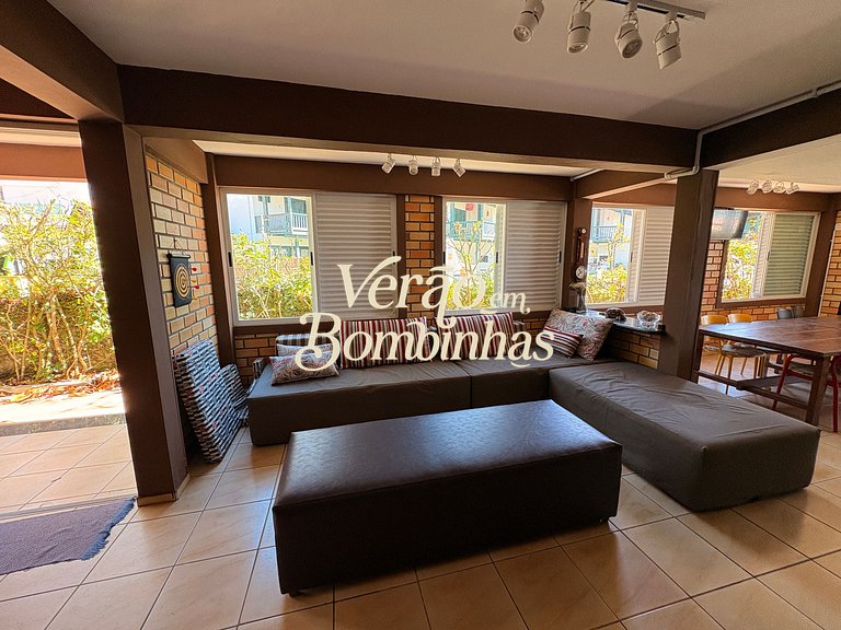 Casa Frente Mar Bombas