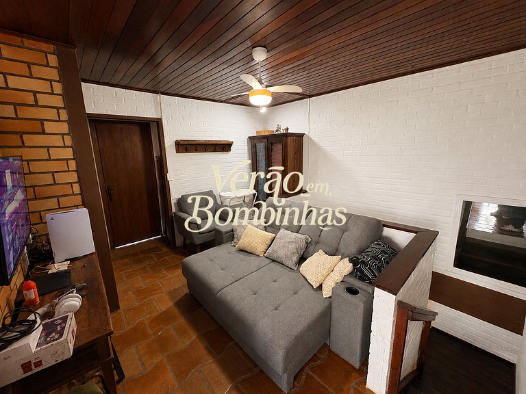 Casa Frente Mar Bombas