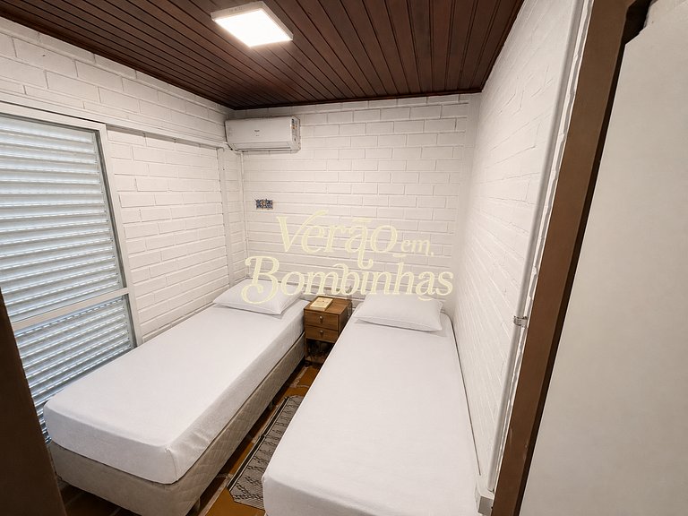 Casa Frente Mar Bombas