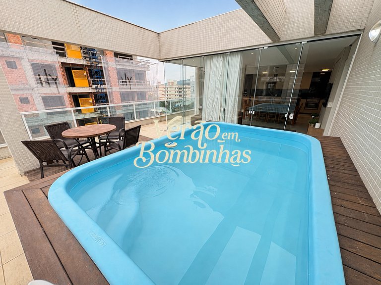 Duplex em Mariscal com piscina
