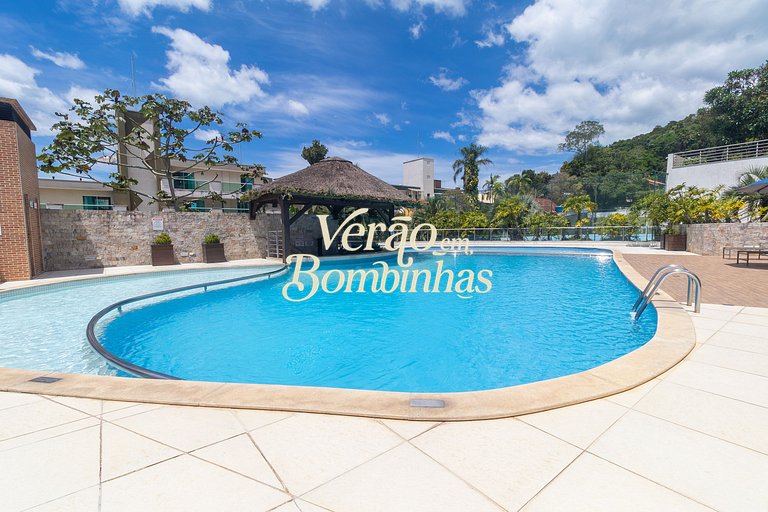 4 Quartos pra 10 pessoas no Punta Blu